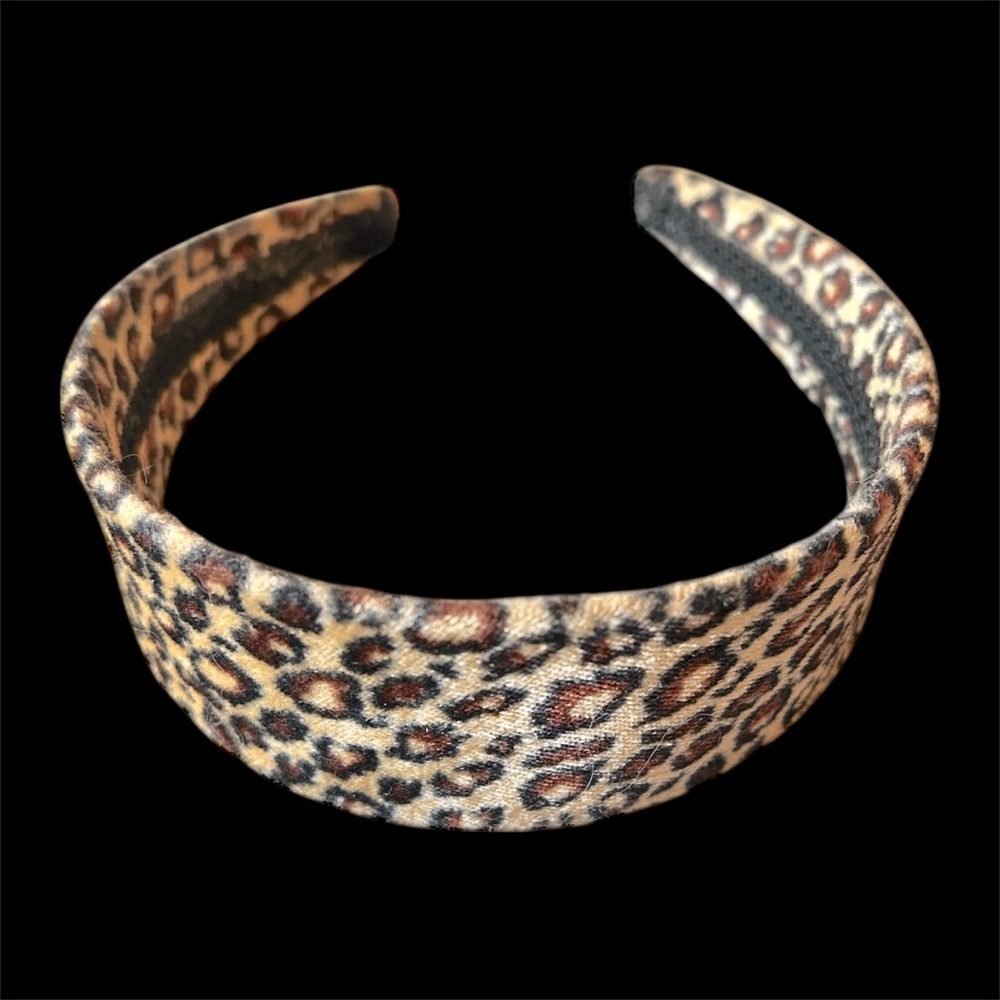 Suede leopard headband